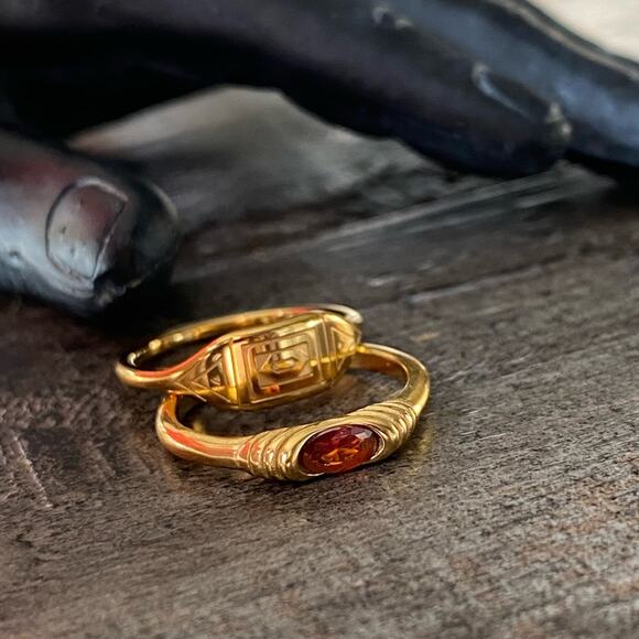 NEW Gold & Amber Ring Set - Picture 8 of 13